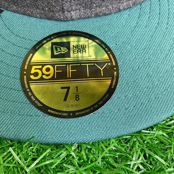 NEW ERA PHILADELPHIA EAGLES HOME ONFIELD ESTABLISHED 100 YEARS FITTED HAT 7 1/8 - Picture 2 of 8